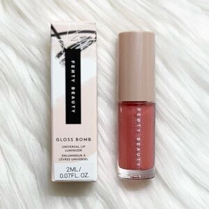 Fenty Beauty Gloss Bomb Universal Lip Luminizer Deluxe Trial “FU$$Y”